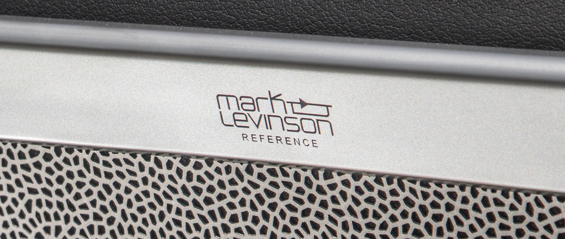 THE WORLD'S FIRST MARK LEVINSON AUTOMOTIVE SOUND SYSTEM
