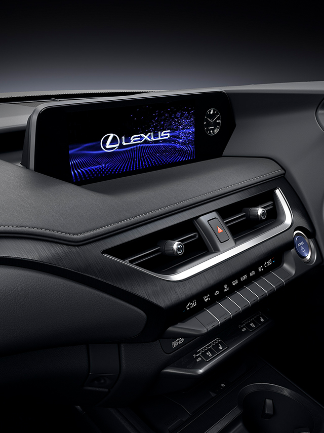 8 TOUCH DISPLAY